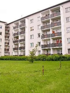 schöne 1-Zimmer-Wohnung direkt am Britzer Garten — photo 1